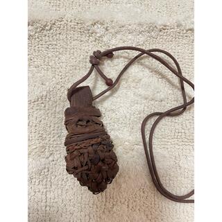 ハンドメイド ネックレス 首飾り 木製(ネックレス)
