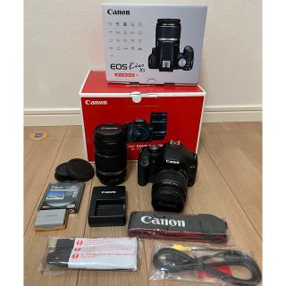 キヤノン(Canon)のCanon EOS KISS X3 ダブルズームキット 美品　初心者入門　箱付(デジタル一眼)