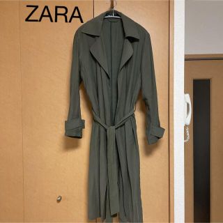 ザラ(ZARA)の【美品】ZARA トレンチコート　カーキ(トレンチコート)