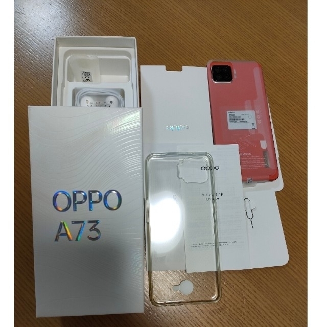 OPPO A73　スマホ本体　ダイナミックオレンジ スマホ/家電/カメラのスマートフォン/携帯電話(スマートフォン本体)の商品写真