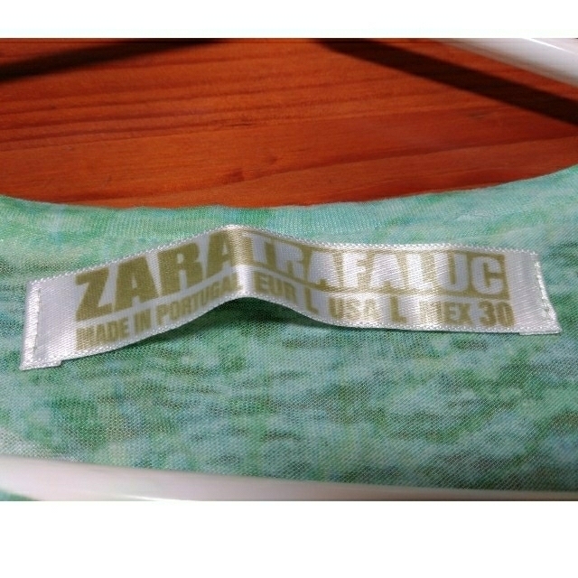 ZARA(ザラ)の新品 ZARA タンクトップ レディースのトップス(タンクトップ)の商品写真