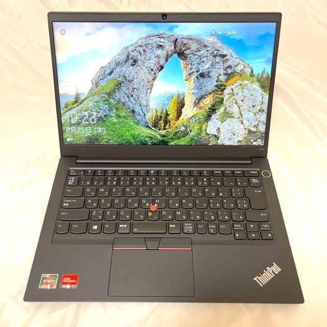 レノボ　ThinkPad Ryzen5 8Gメモリ256GB SSD