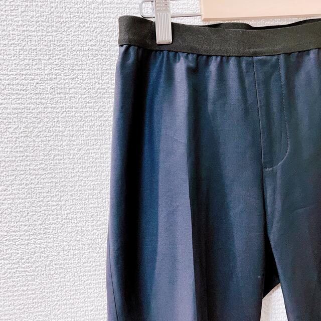 【美品】M・fil クロップドパンツ カジュアルパンツ ブラック レディースのパンツ(クロップドパンツ)の商品写真