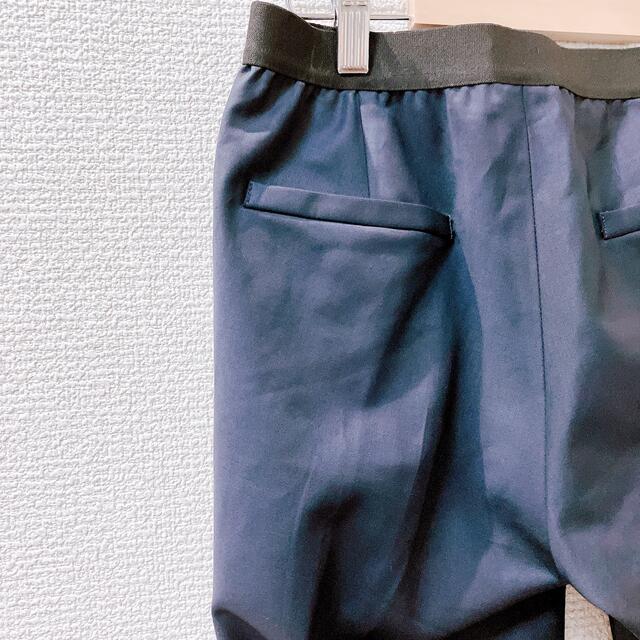 【美品】M・fil クロップドパンツ カジュアルパンツ ブラック レディースのパンツ(クロップドパンツ)の商品写真