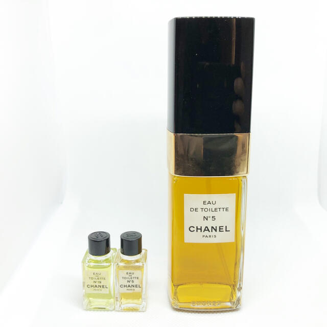 当店限定販売】 シャネル No5 EDT 4.5ml 香水 embracingeclectic.com