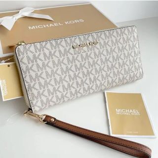 Michael Kors - MICHAEL KORS マイケルコース 長財布 ストラップ付きの ...