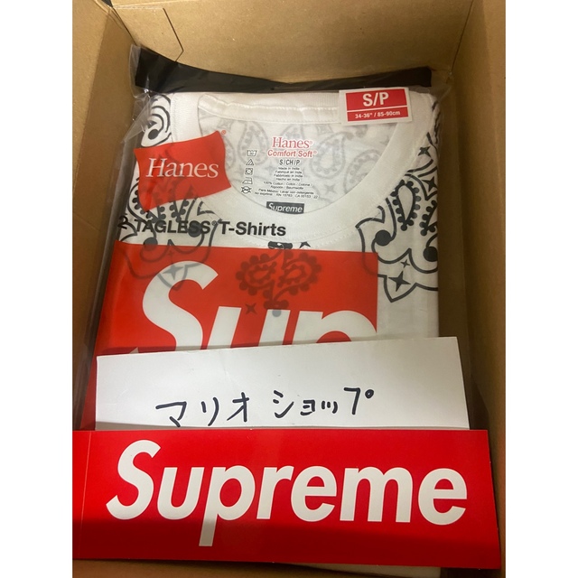 Supreme / Hanes Bandana Tagless Tees