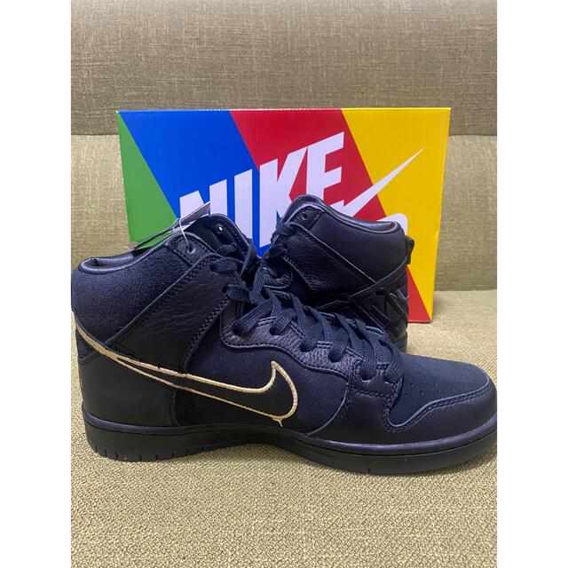 NIKE(ナイキ)のFaust × Nike SB Dunk High Black GOLD メンズの靴/シューズ(スニーカー)の商品写真