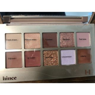 ヒンス(hince)のhince  アイシャドウパレット　オフバランス(アイシャドウ)