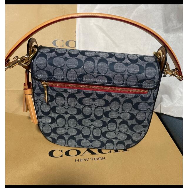 COACH(コーチ)のコーチシグネチャーデニム柄 レディースのバッグ(ショルダーバッグ)の商品写真