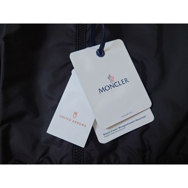 MONCLER(モンクレール)の新品未使用タグ付き　モンクレールMONCLER WETE JACKET　 レディースのジャケット/アウター(ミリタリージャケット)の商品写真