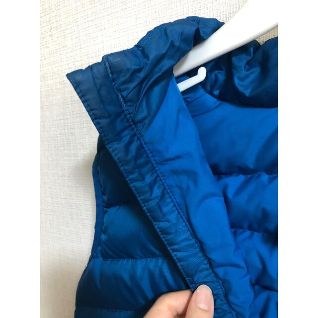 patagonia(パタゴニア)のパタゴニア　ボーイズ　ダウン　ベスト　S 130くらい キッズ/ベビー/マタニティのキッズ服男の子用(90cm~)(ジャケット/上着)の商品写真