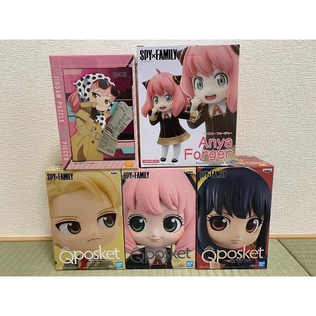 集英社(シュウエイシャ)のSPY×FAMILY Qposket パズル アーニャ ヨル ロイド エンタメ/ホビーのおもちゃ/ぬいぐるみ(キャラクターグッズ)の商品写真