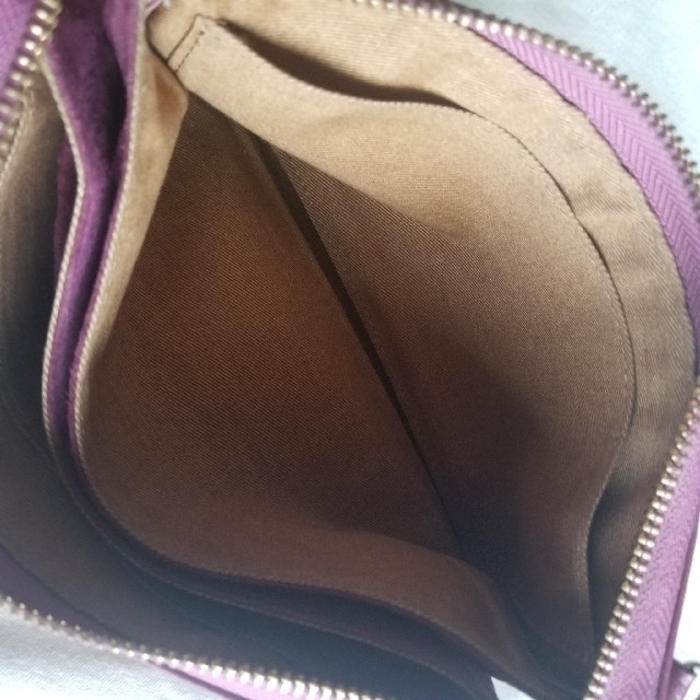 ATAO(アタオ)のATAO ブーブー プラム レディースのバッグ(ショルダーバッグ)の商品写真