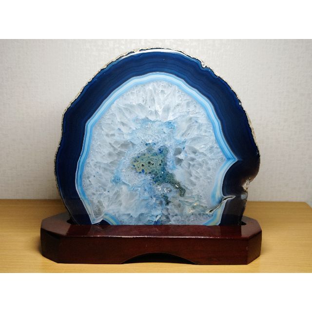 瑪瑙 8.8kg メノウ アゲート 鑑賞石 原石 自然石 誕生石 鉱物 紋石