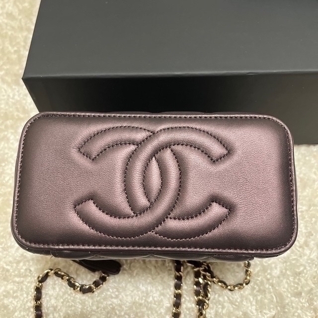 シャネル　CHANEL  ヴァニティ　バニティ　ポーチ　鞄　チェーン　バッグ