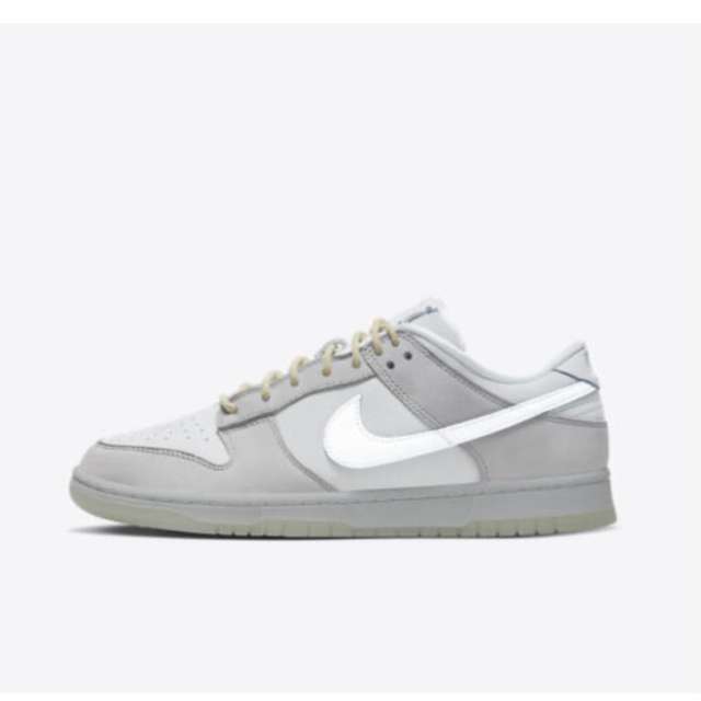 NIKE(ナイキ)のDunk Low "Wolf Grey and Pure Platinum"  メンズの靴/シューズ(スニーカー)の商品写真