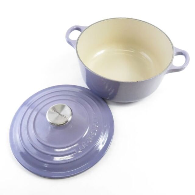 LE CREUSET - ルクルーゼ ココットロンド 両手鍋 1点 パープル系 LE CREUSET - ルクルーゼ ココットロンド 両手鍋 1点 パープル系