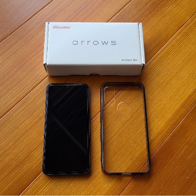 arrows We ネイビー 64 GB docomo