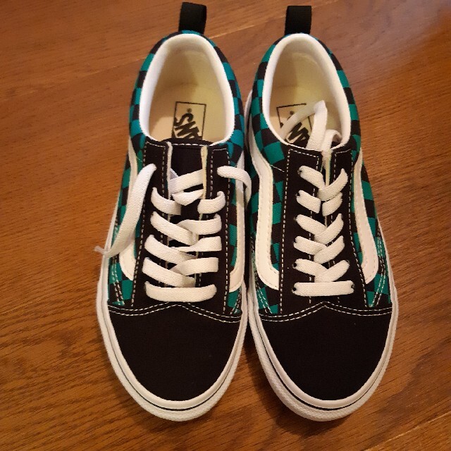 VANS(ヴァンズ)のVANS　スニーカー21㌢(新品、未使用) キッズ/ベビー/マタニティのキッズ靴/シューズ(15cm~)(スニーカー)の商品写真