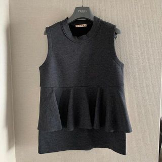 マルニ(Marni)のmarni トップス　美品(カットソー(半袖/袖なし))