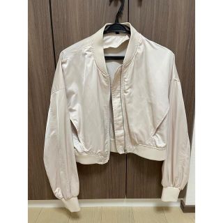 ザラ(ZARA)のZARA パウダーピンクショート丈 ブルゾン(ブルゾン)