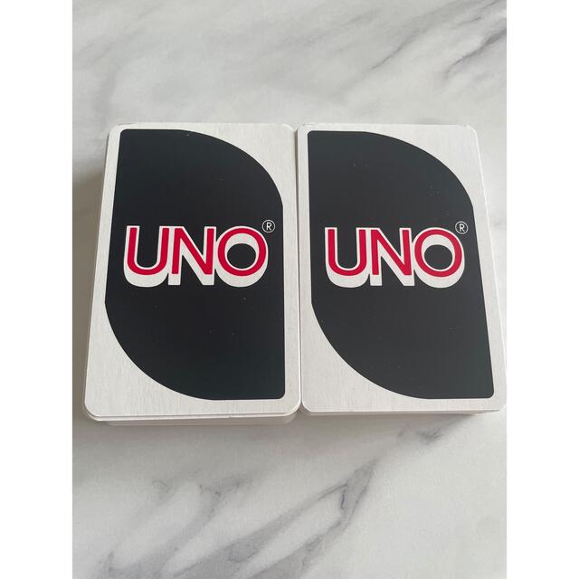 UNO カードケース　カード新品未使用　説明書付き エンタメ/ホビーのテーブルゲーム/ホビー(トランプ/UNO)の商品写真