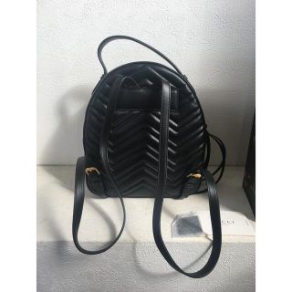 Gucci - 入手困難!) Gucci グッチ バックパック リュック レザー 虫