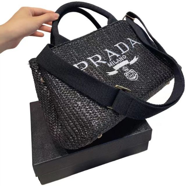 通販お得】 PRADA 『超美品』新 ○レディーストートバッグ ○プラダ S#7の通販 by 安田's shop｜プラダならラクマ 