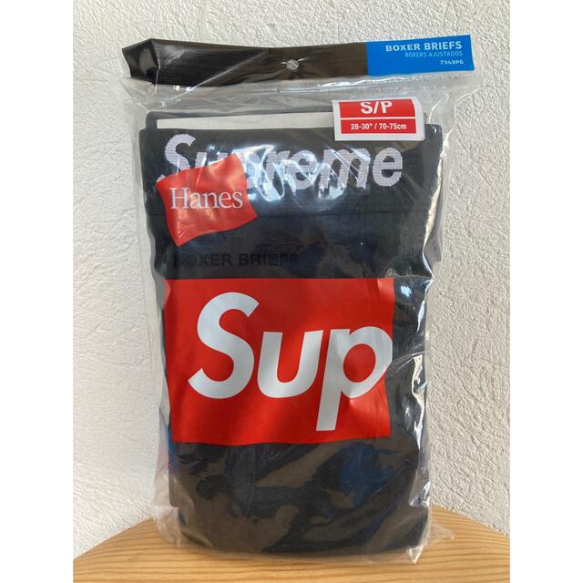 Supreme(シュプリーム)の【新品未使用】Supreme Hanes ボクサーパンツ BLACK S 2枚 メンズのアンダーウェア(ボクサーパンツ)の商品写真