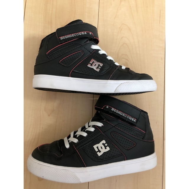 DC SHOE(ディーシーシュー)のDCSHOES ディーシーシューズ　20㎝　サイズアウト品 キッズ/ベビー/マタニティのキッズ靴/シューズ(15cm~)(スニーカー)の商品写真