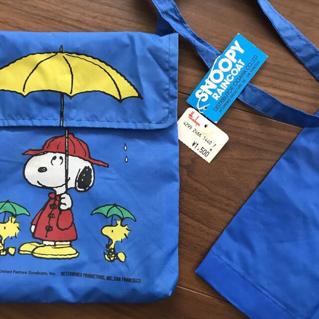 SNOOPY(スヌーピー)のレインコート　SNOOPY キッズ/ベビー/マタニティのこども用ファッション小物(レインコート)の商品写真