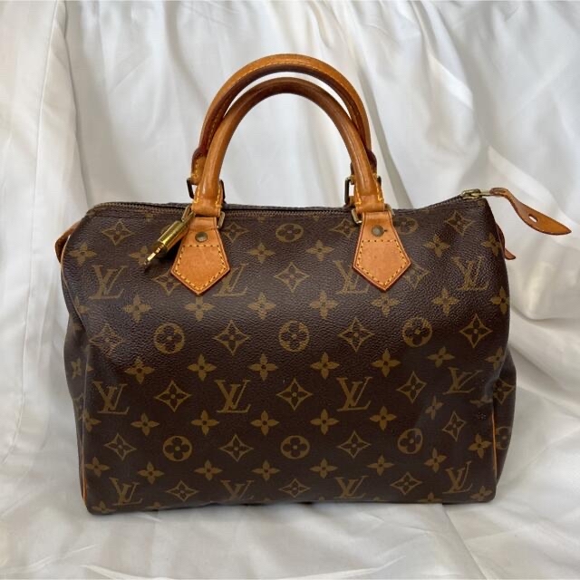 バッグ綺麗！LOUIS VUITTON ルイヴィトン　モノグラム　スピーディ30