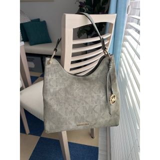 マイケルコース(Michael Kors)のマイケルコース　ショルダーバッグ(ショルダーバッグ)