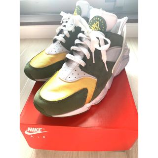 ナイキ(NIKE)のNIKE/stussy HUARACHE LEDARK OLIVE(スニーカー)