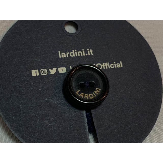 LARDINI(ラルディーニ)のLARDINI  ラルディー二  ブートニエール  ラペルピン  ネイビー メンズのファッション小物(その他)の商品写真