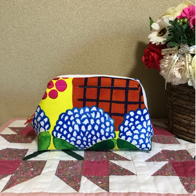 marimekko(マリメッコ)のマリメッコ  生地　ハンドメイド　ミニウニッコ　アプリコット　ミニバック ハンドメイドのファッション小物(ポーチ)の商品写真