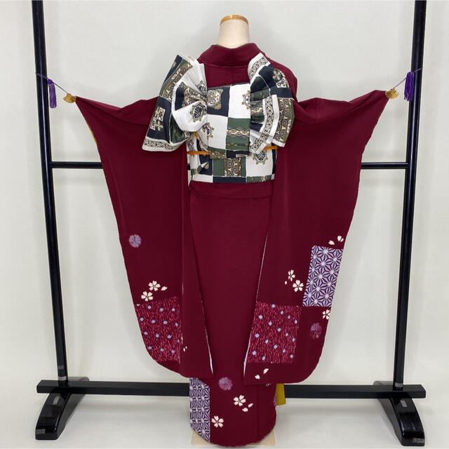 振袖セット☆振袖☆帯☆えんじ☆古典柄☆裄66.5☆未使用☆正絹 S-70の