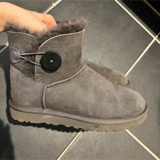 アグ(UGG)のUGG  ショートブーツ(ブーツ)