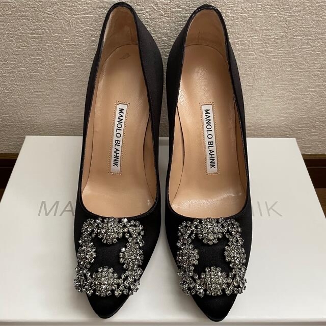 ハイヒール/パンプス【MANOLO BLAHNIK】マノロブラニクハンギシ サテンパンプス