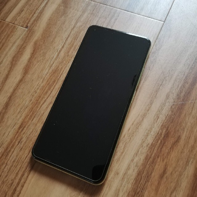 Xiaomi Mi 11 lite 5G　シトラスイエロー 3
