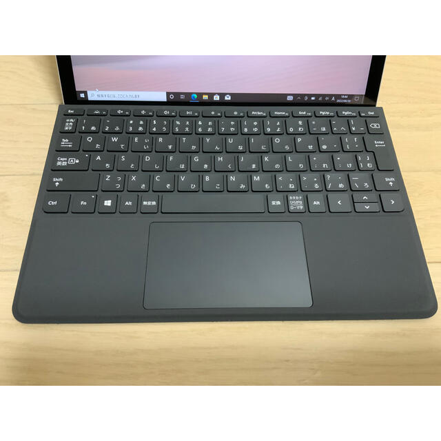 Microsoft(マイクロソフト)のMicrosoft Surface GO2 メモリ4GB 64GB スマホ/家電/カメラのPC/タブレット(ノートPC)の商品写真