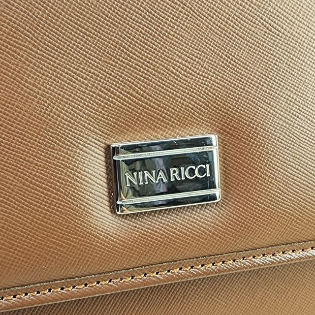 NINA RICCIニナリッチ クラッチバッグ セカンドバッグ 黒 イタリア製 通販