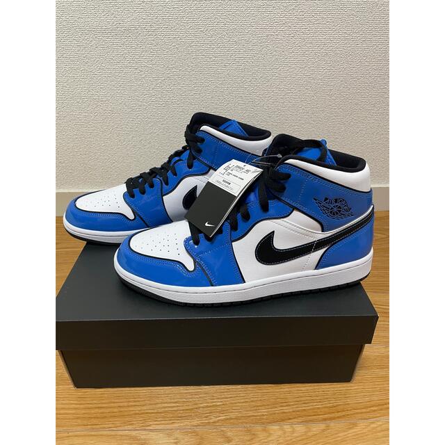 NIKE エアジョーダン1 MID