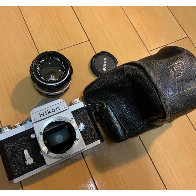 Nikon(ニコン)のnikon f アイレベル　整備済み　50mm f1.4 状態最高　650万台 スマホ/家電/カメラのカメラ(フィルムカメラ)の商品写真