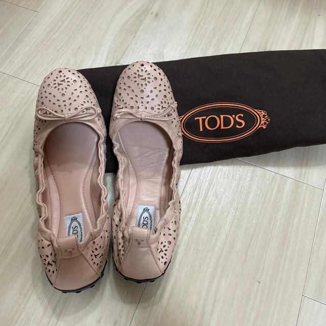 TOD’Sトッズ   フラットシューズ