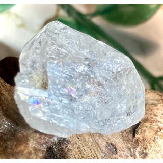 天使のギフト❦͙ レインボー エレスチャル  骸骨水晶　原石　ラフストーン(置物)