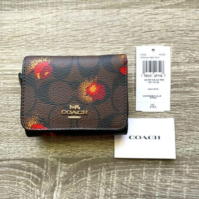 COACH - 新品 COACH コーチ シグネチャー三つ折り財布 花柄 ブラウン ...