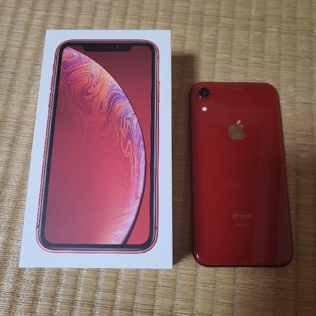 Apple(アップル)のiPhone XR　64GB 本体　箱付き スマホ/家電/カメラのスマートフォン/携帯電話(スマートフォン本体)の商品写真