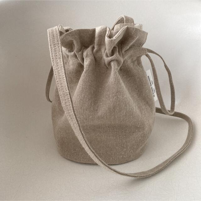 nest Robe(ネストローブ)のARTE POVERA リネンショルダーバッグ レディースのバッグ(ショルダーバッグ)の商品写真